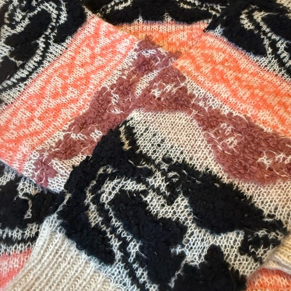 Tribal Jeans sweater - Picture 3 of 5